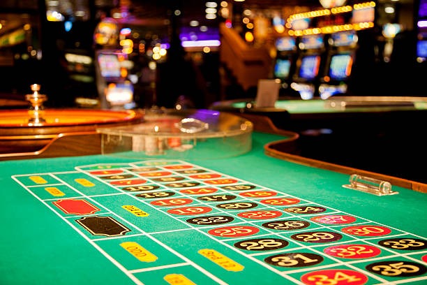 rusa33 slot app interface showing sportsbook and live-dealer options